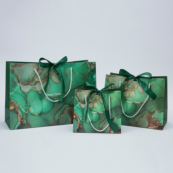 ถุงกระดาษพิมพ์ลาย